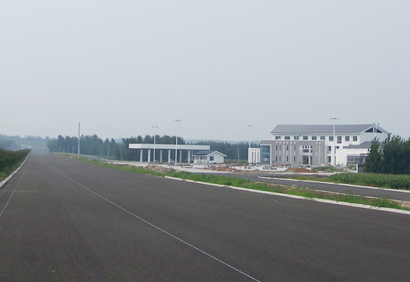 2、國高網(wǎng)長(zhǎng)深線青州至臨沭（魯蘇界）公路 房建工程